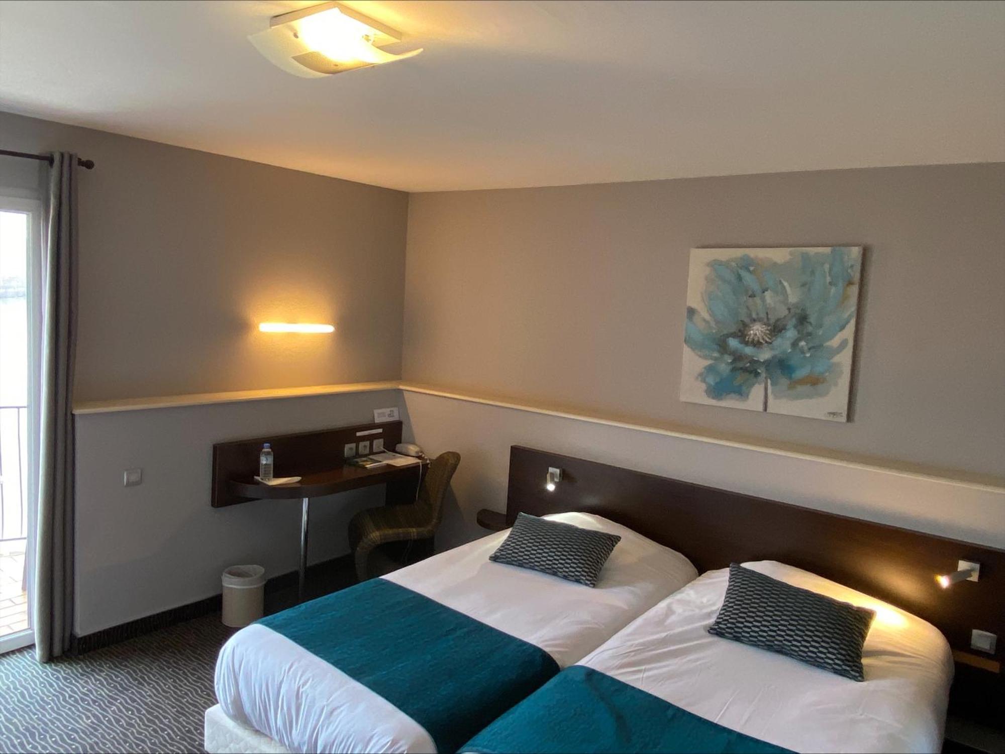 Les Roches-de-Condrieu Hotel Le Bellevue מראה חיצוני תמונה